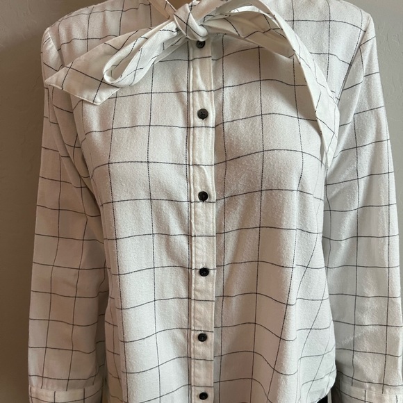 Madewell blouse - Picture 7 of 8